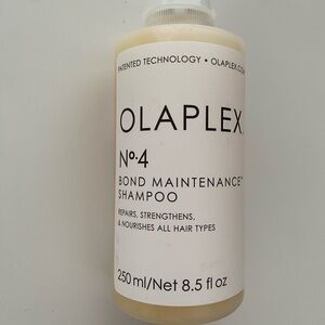 Olaplex No.4 Bond Maintenance Shampoo 250ml